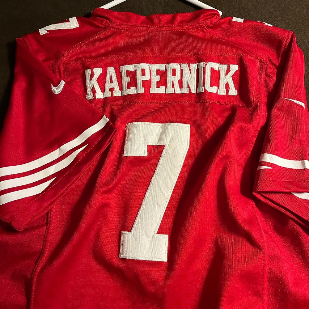 Kaepernick San Francisco 49ers kids jersey size M